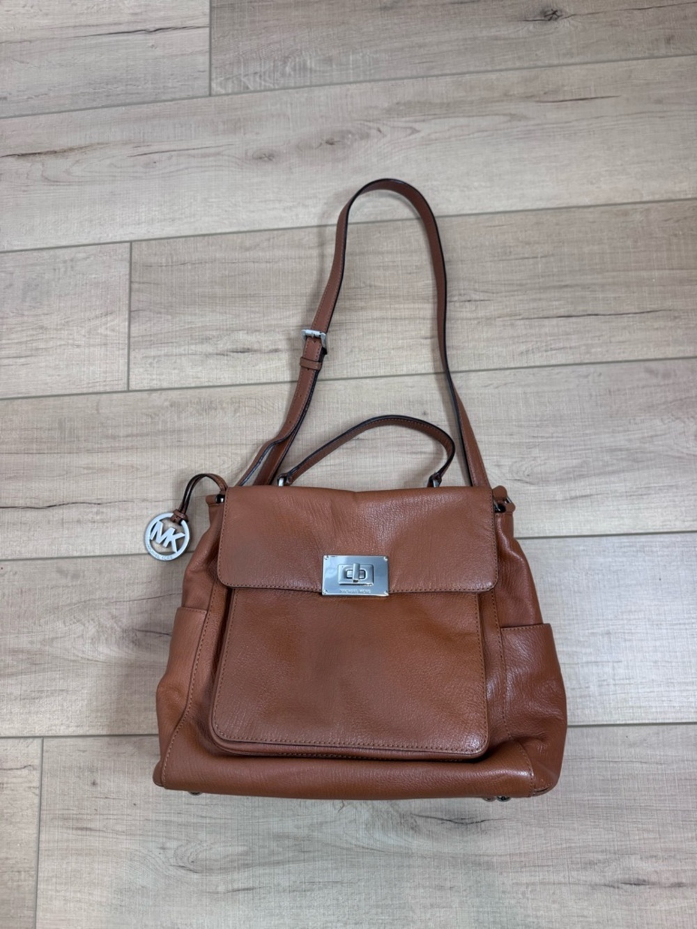 Michael Kors Sloan Large Turnlock Satchel Brown Leather Crossbody Purse Designer